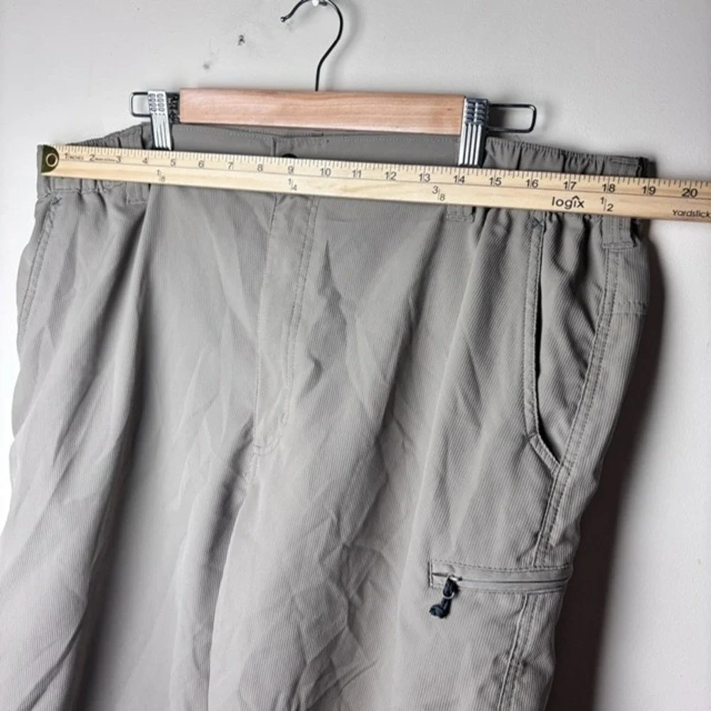 Mens 40 Wrangler Chino Shorts Gray Stretch Outdoor Hike Performance Side Elastic